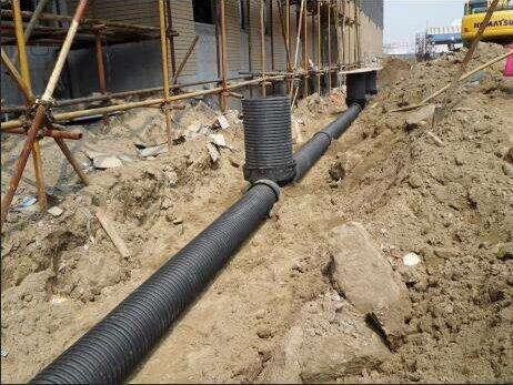 塑料檢查井井座、井筒、井蓋、連接管件的選用一定要規(guī)范